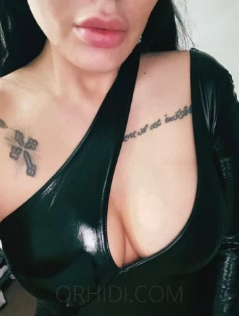 Herrin Lexy Fetisch Bizzar Domina — 10 / 18