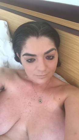 katleepornstar — 11 / 18