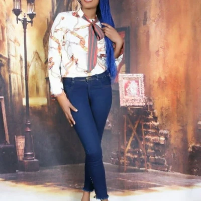 Suzy, Escort, Beirut