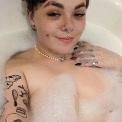 Christevie Claire, Escort, Dessau