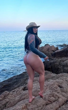 Kyra Fitness — 5 / 10