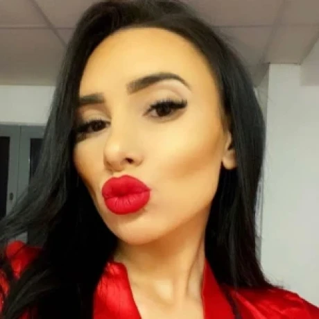 Amber Summers — 2 / 5