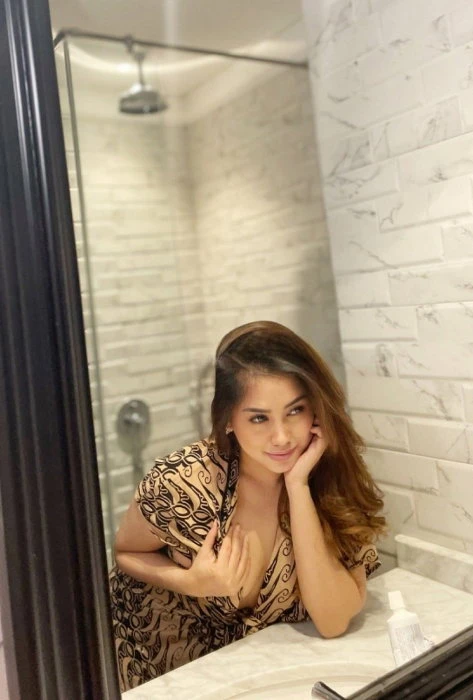 Dewinta, Escort, Jakarta
