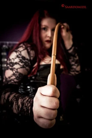 Miss Kinky La Rouge Fr Dr La Rouge — 4 / 10