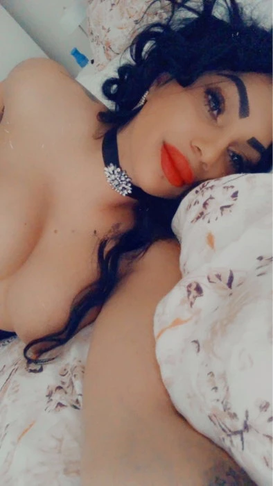 Franceska — 4 / 6