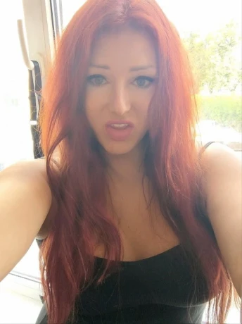 Shemale Annabelle — 4 / 6