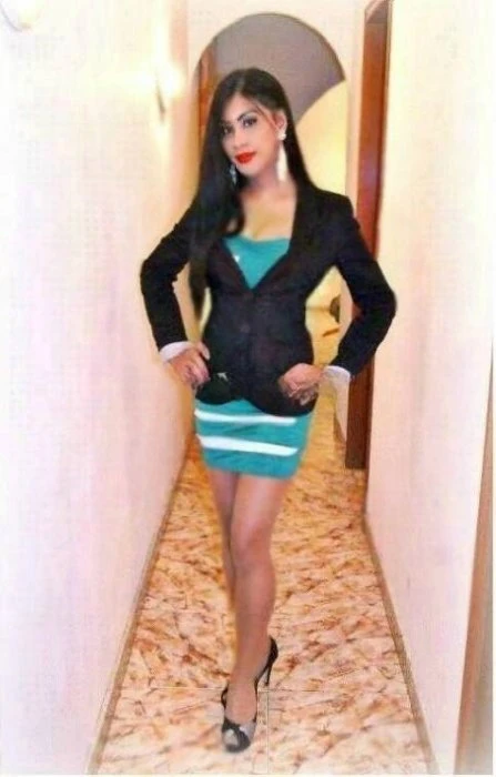 Ladyboy Kattoy — 9 / 12
