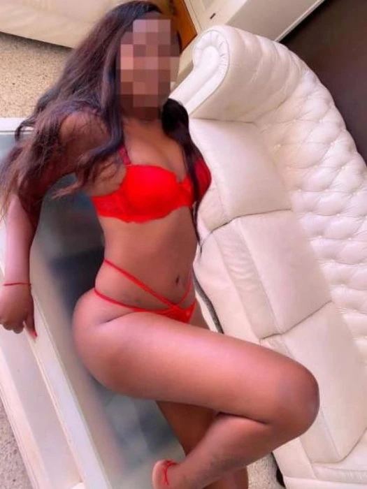Nahomy, Escort, Marbella