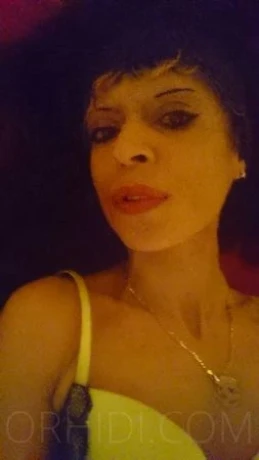 Isabell Santana — 1 / 22