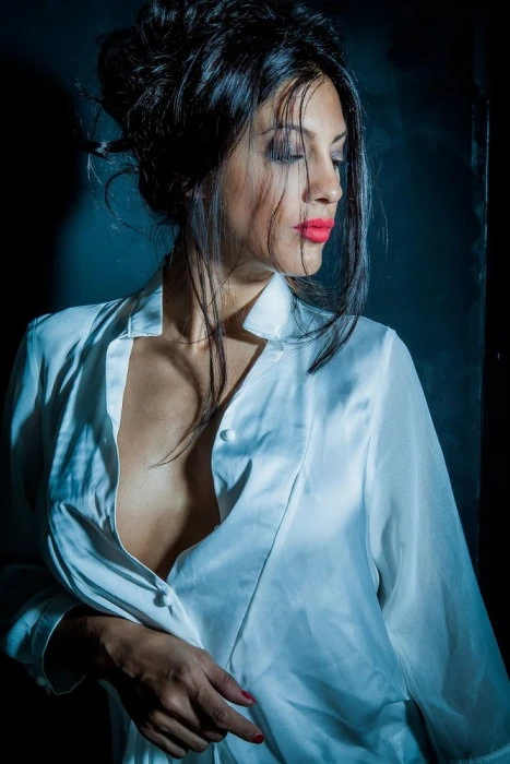 Adriana — 2 / 10