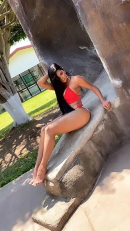 Fabiana Ferrer — 3 / 9