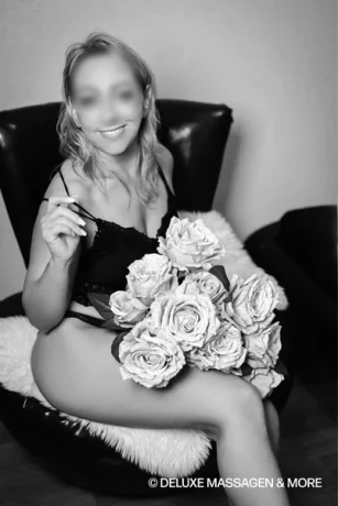 Angelique bei Deluxe Massage & more — 6 / 12