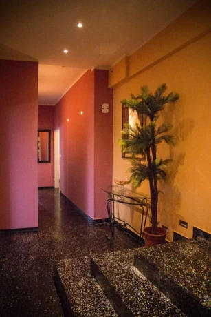 Erotisches Massage Studio — 8 / 10