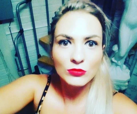 Lily, Escort, Brno