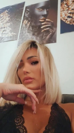 Anne Marie — 2 / 6