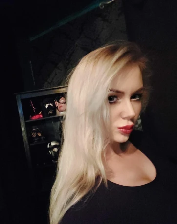 Lady Konstance — 5 / 17