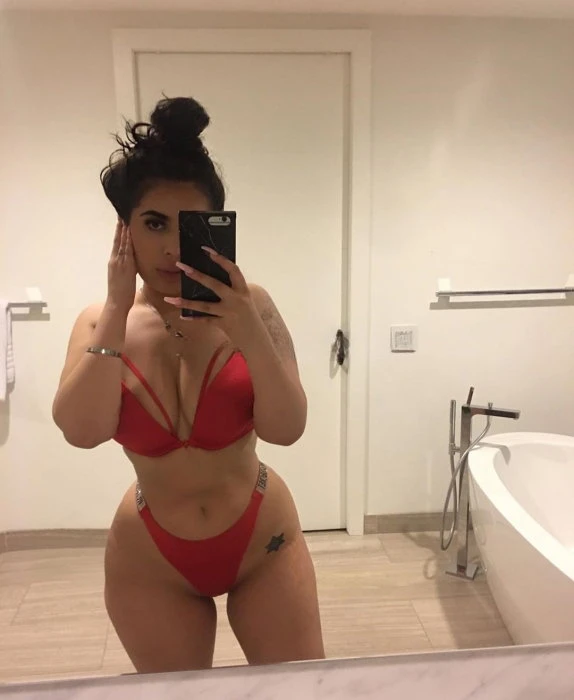Mary, Escort, Kuwait