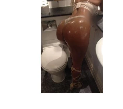 Mixracebabe, Escort, London