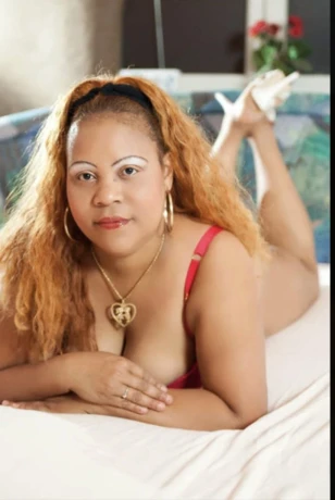 Yari Sexy — 1 / 3