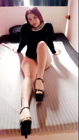 Laura, Escort, Munich