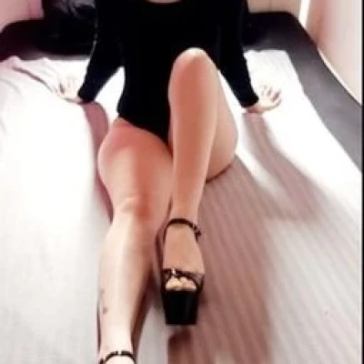 Laura, Escort, Munich