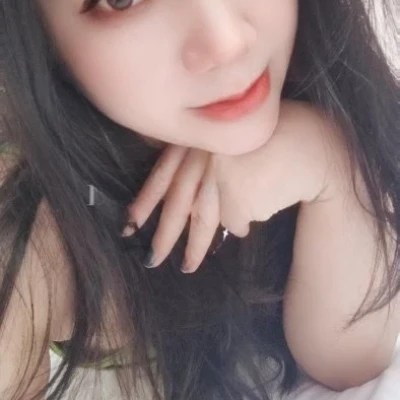 Mengtong-Y, Escort, Paris