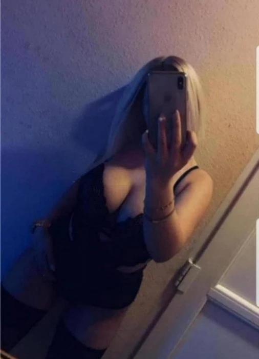 Andra, Escort, Brugge