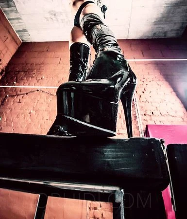 Sophia, Escort, Offenbach