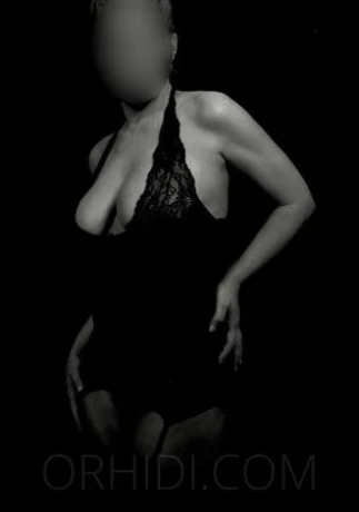 Velvet Massagen — 10 / 14