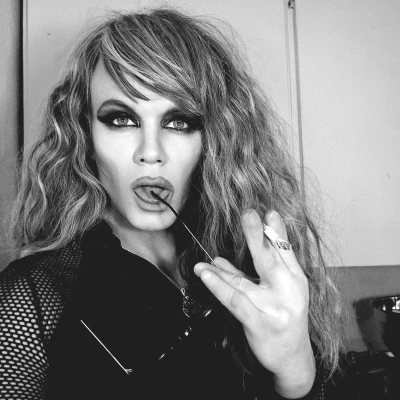 Dana D, Escort, Stockholm