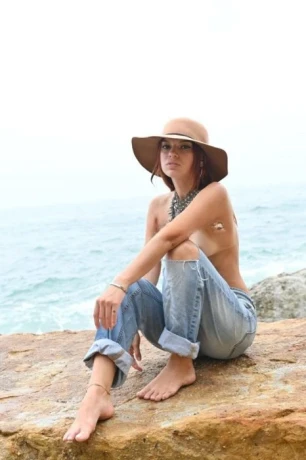 Clara Mourinho — 3 / 5