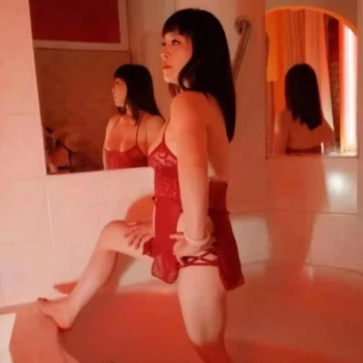 Kiki, Escort, Lustenau