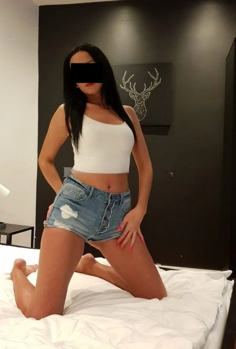Victoria, Escort, Dusseldorf