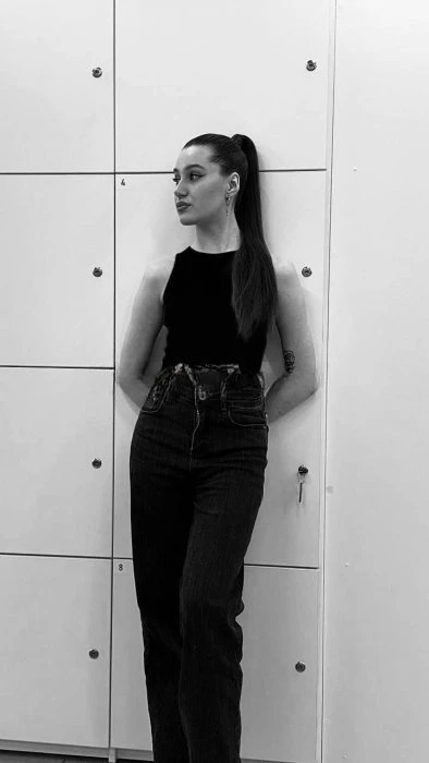 Polina, Escort, Bari