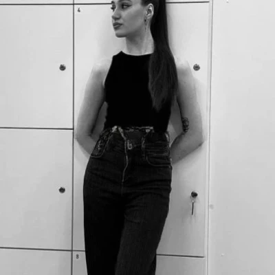 Polina, Escort, Bari