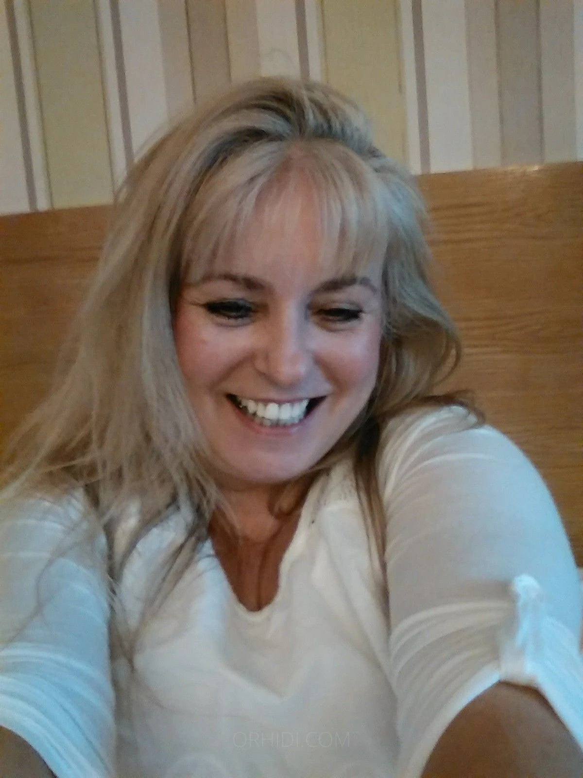 ESMIE_3, Escort, Cardiff
