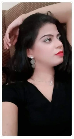 Natasha King — 2 / 3