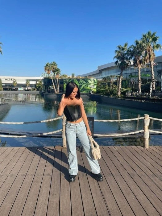 Tamara — 2 / 3