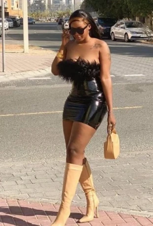 Mis Camilla — 2 / 9