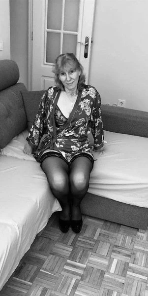 Rosmary Sxualmasseurin — 5 / 6