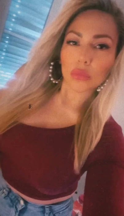 Eva — 3 / 11