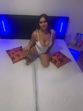 Dana GANZ NEU — 5 / 6