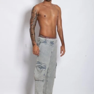 Victor, Escort, Mosta