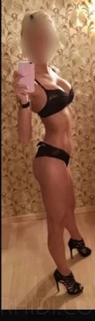 Skinny Joy aus Deutschland — 4 / 11