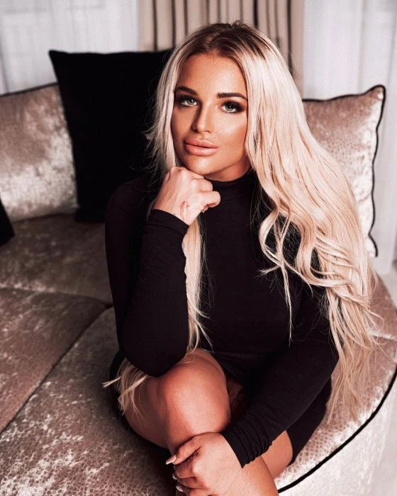 Natalie — 6 / 8