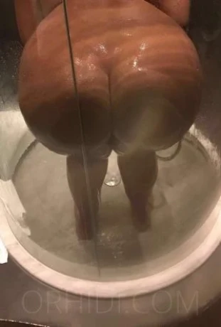 Big booty Layla — 3 / 4