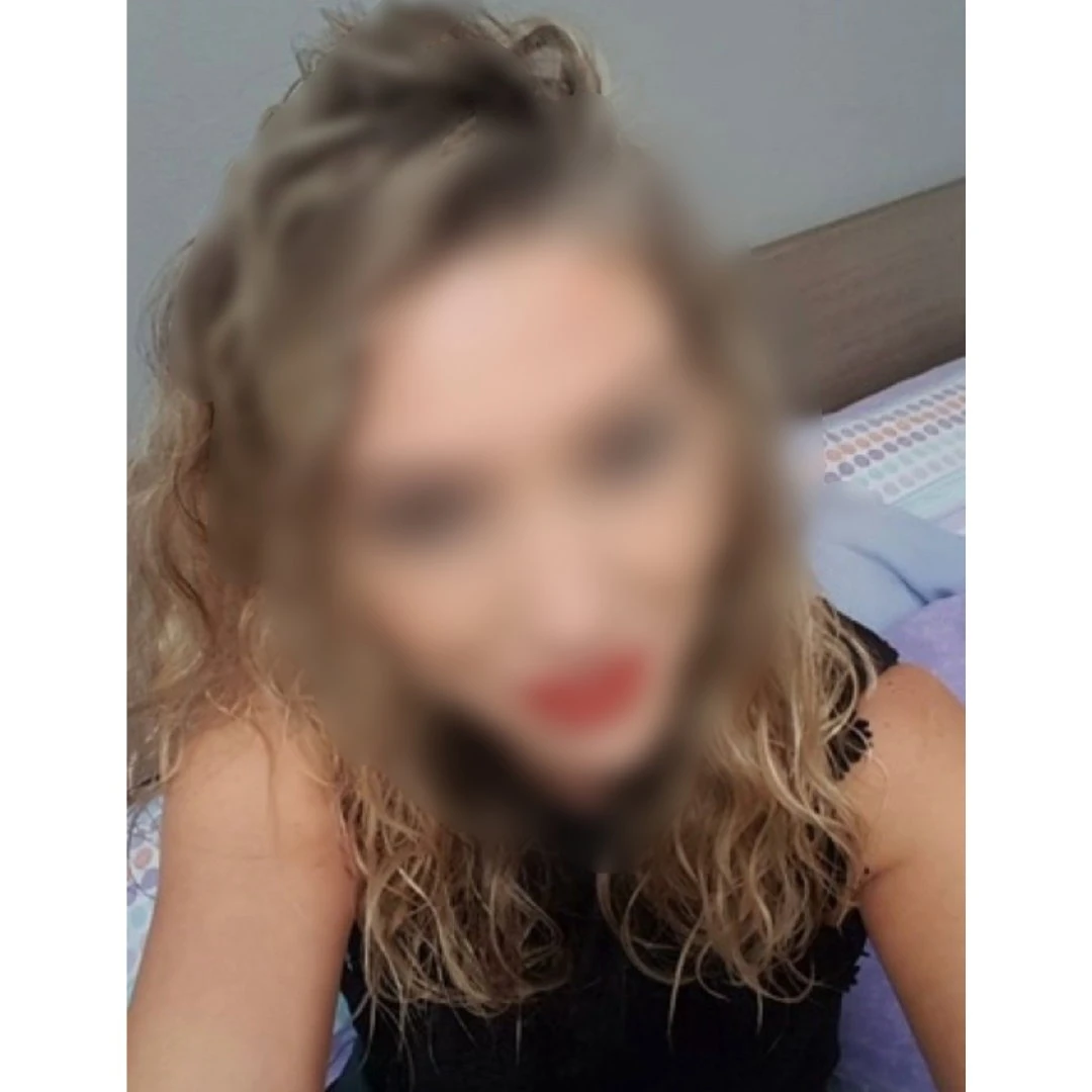 Kiara28 — 3 / 6
