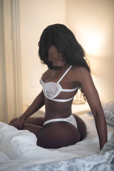 Eva — 5 / 7