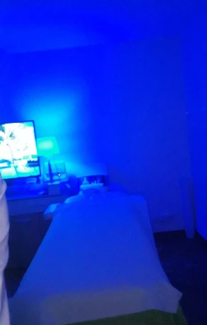Sport Massage Und Intimwachs Von Mann Zu Mann And Total Relax — 1 / 3