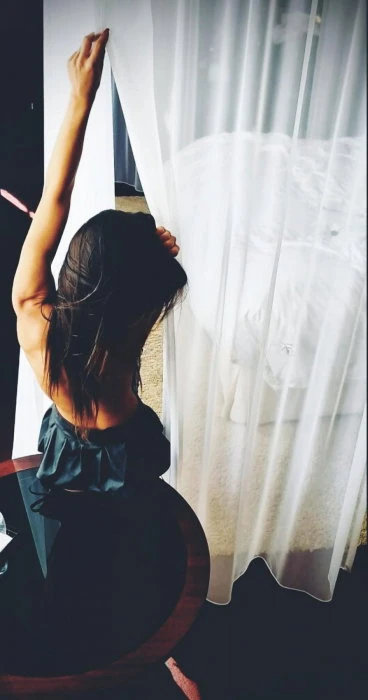 Anahid, Escort, Leuven